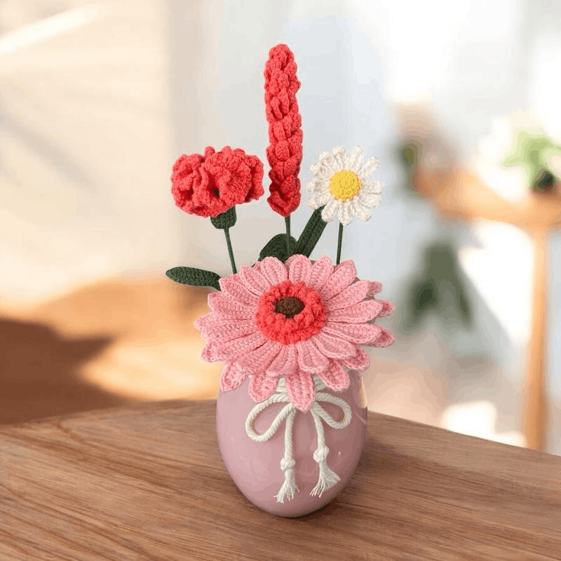 FLORERO ROSADO CON FLORES A CROCHET