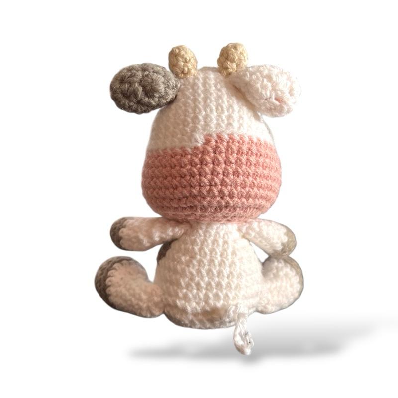 AMIGURUMI DE VAQUITA BEBÉ